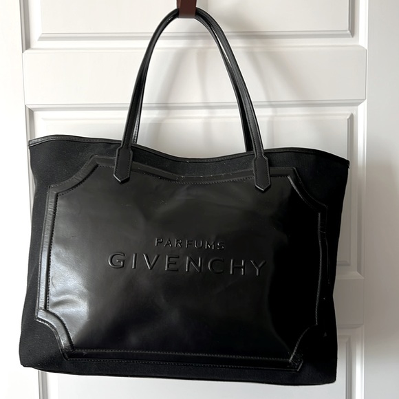 Authentic GIVENCHY BLACK TOTE BAG - Picture 1 of 16
